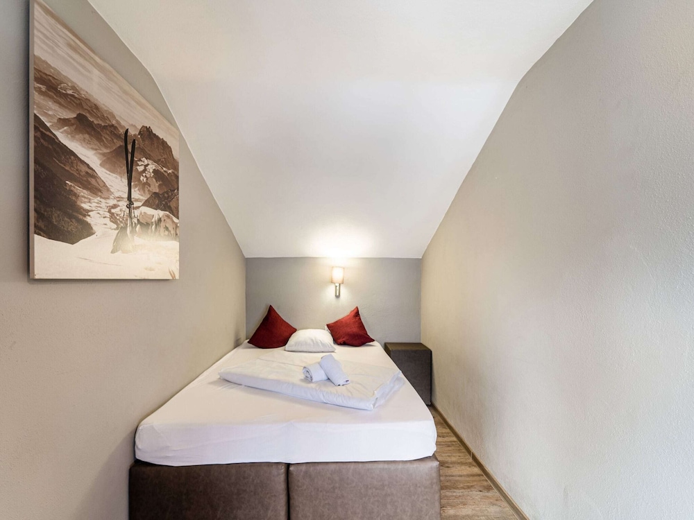 Chalet in Bruck Near Ski Slopes