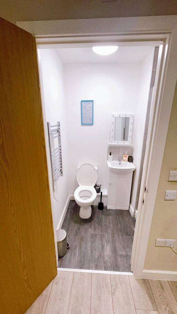 Room in Studio - One Studio Bradford City Center