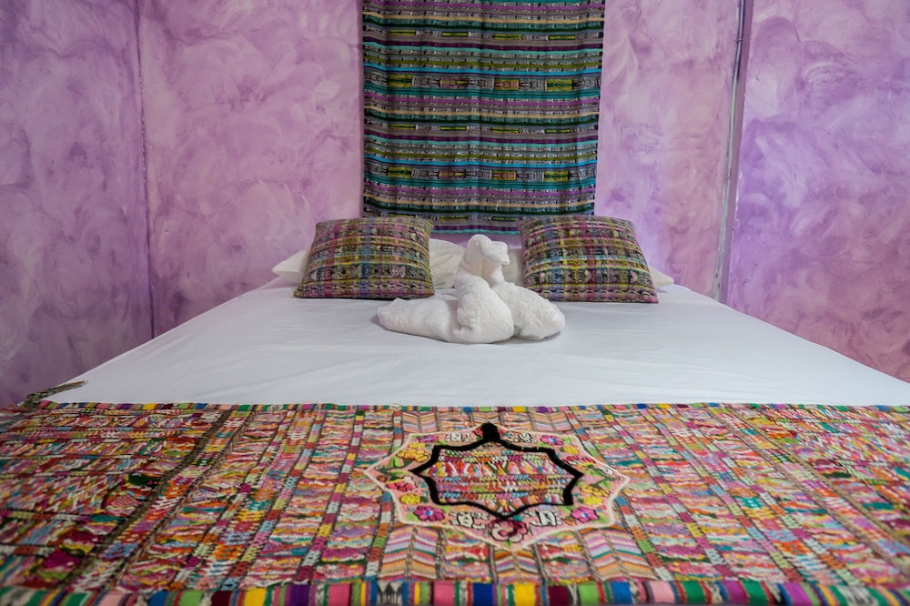 Hotel Maya - Image 1