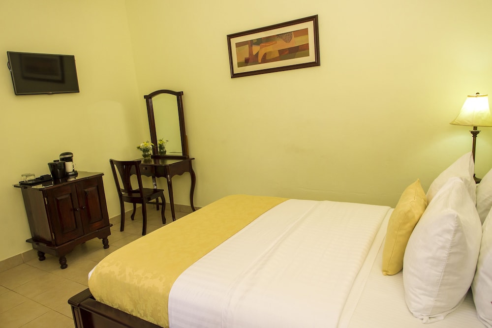 Hotel Real La Merced
