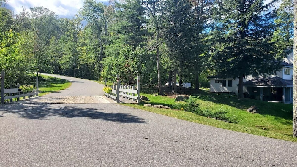 Woods Village 43