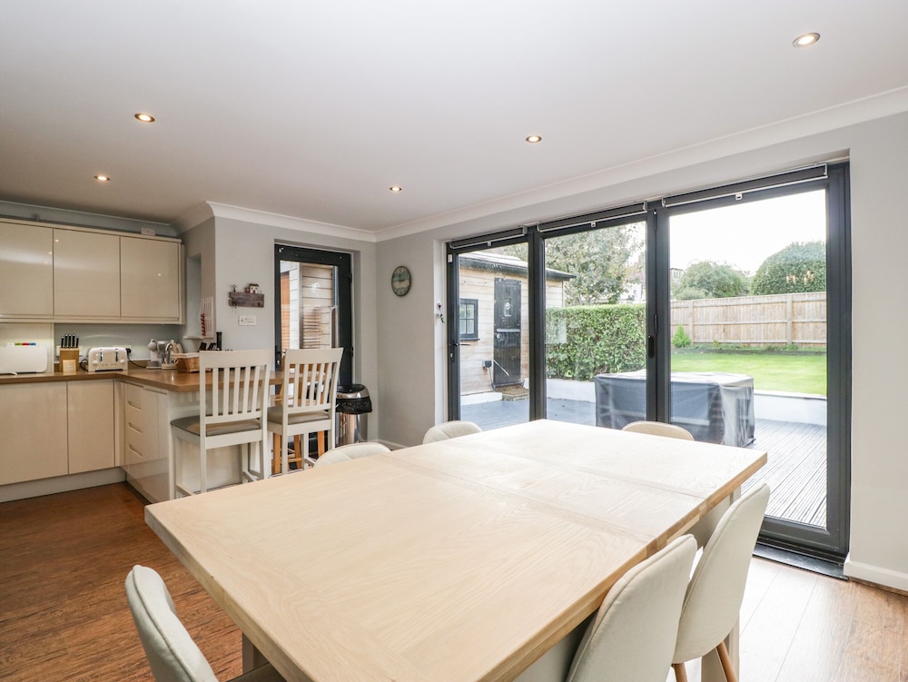 Curlew Cottage