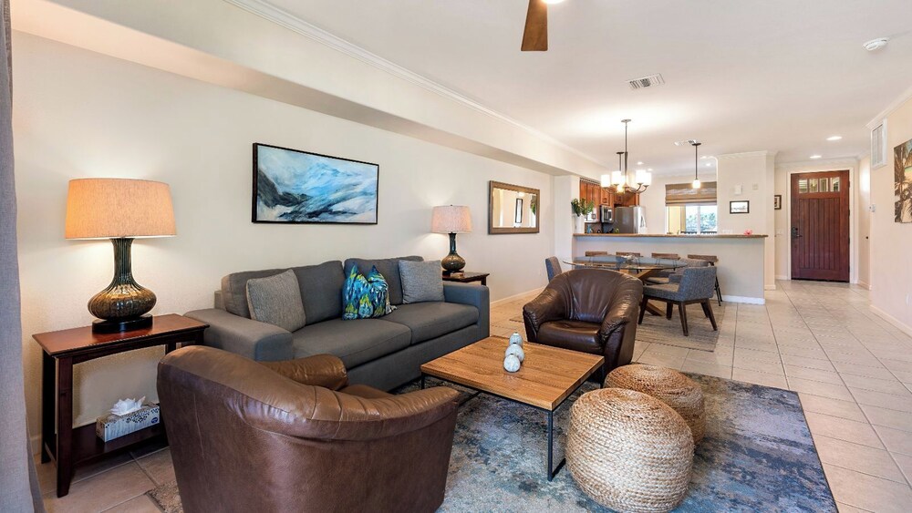 Family-friendly Waikoloa Villa - Pools, Golf & Walk to A-bay Adventures - Vrkcv
