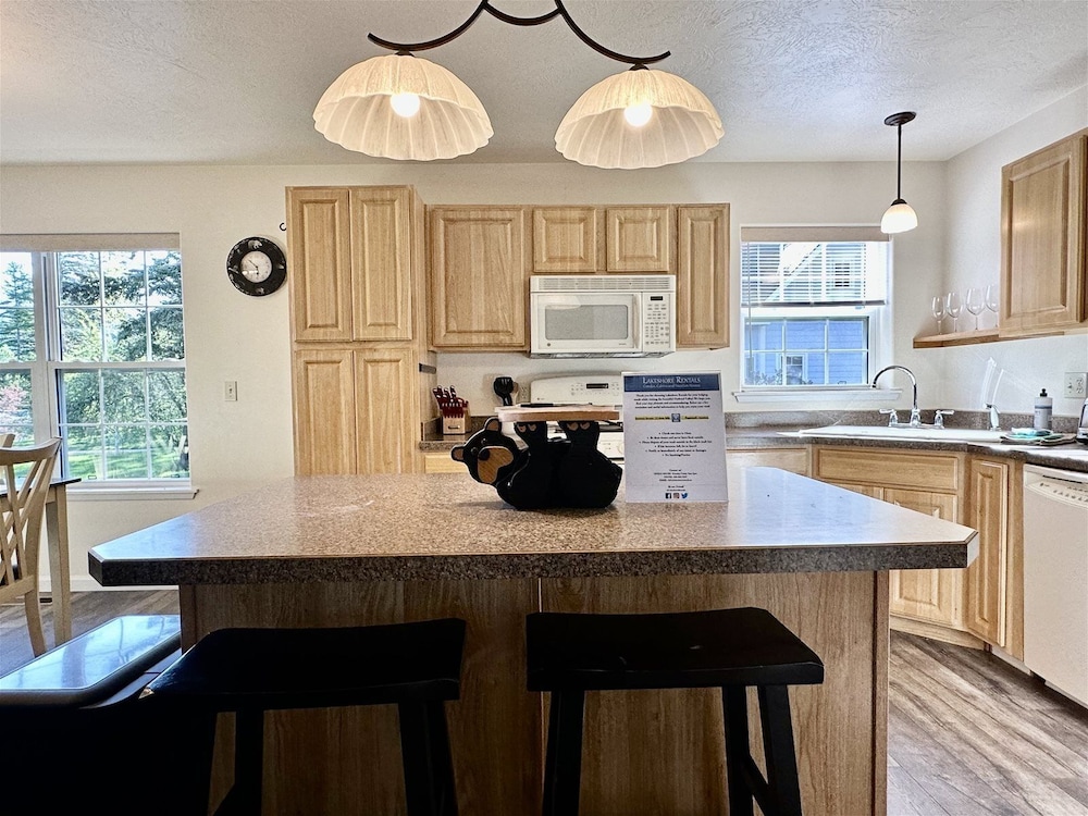 Rf12 Flathead River Haven view 2