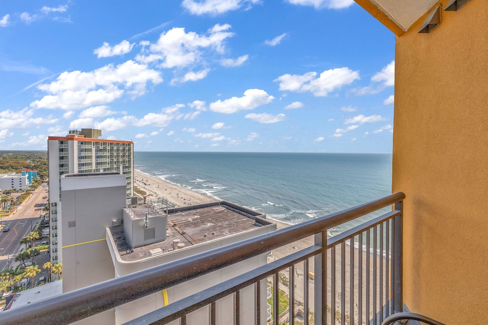 Beachfront Anderson Condos by Hosteeva view 4