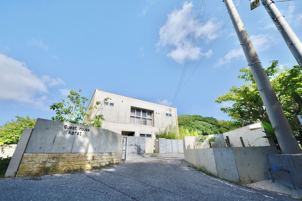Guest House Karst