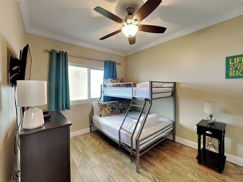 The Beach Club - Avalon #1604 by Southern Vacation Rentals