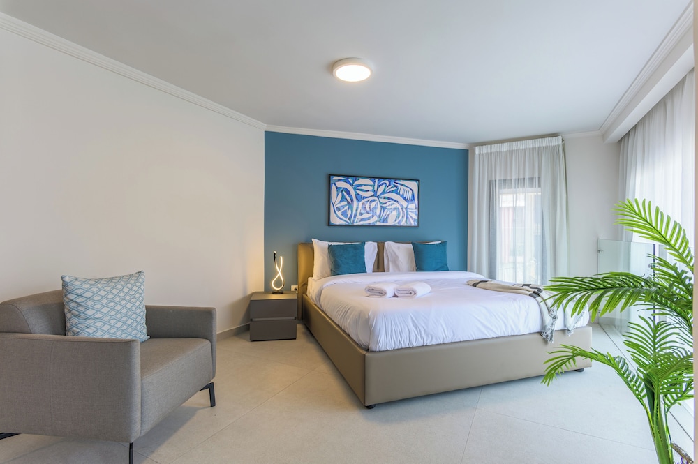 CityZen - Boutique Studios in Achrafieh