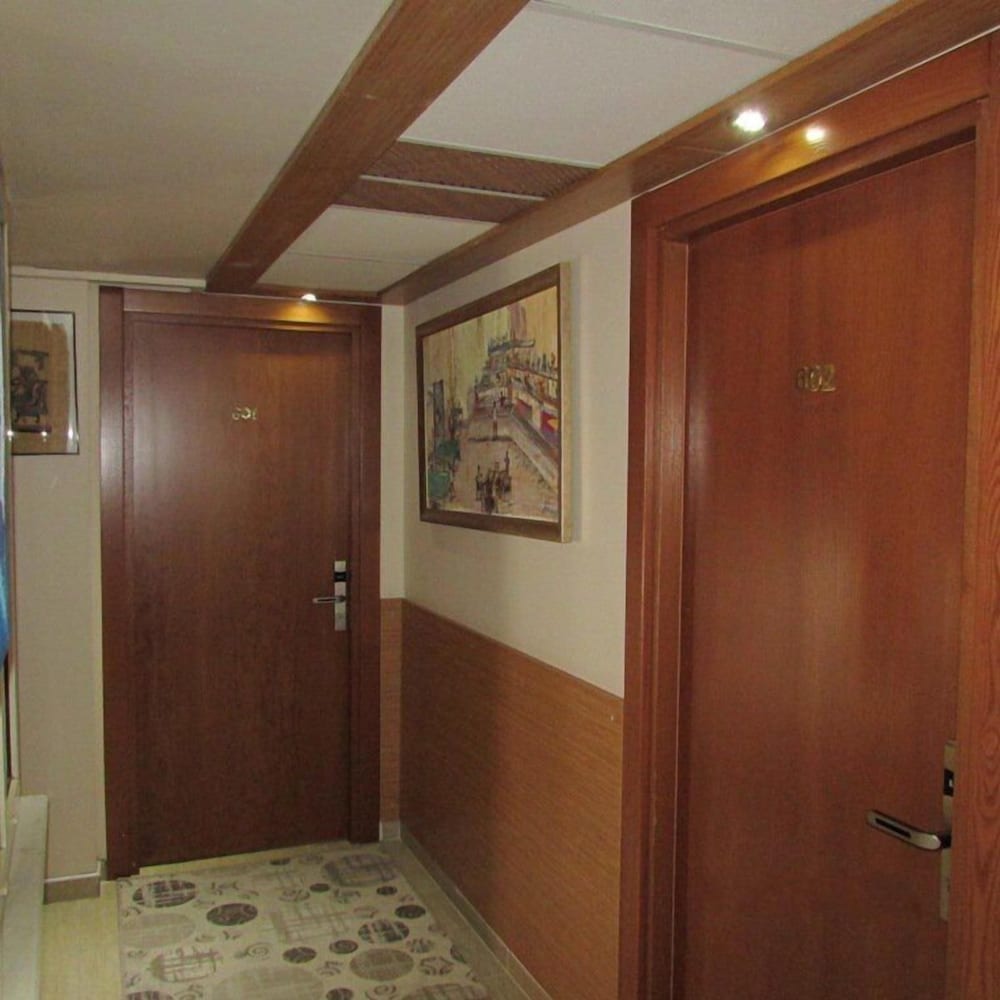 Kadikoy Otel