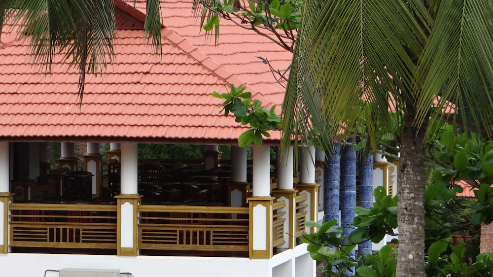 Vasco Dagama Beach Resort