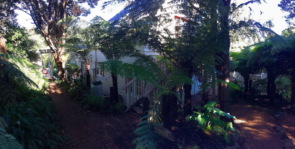 Hekerua Lodge Boutique Backpackers