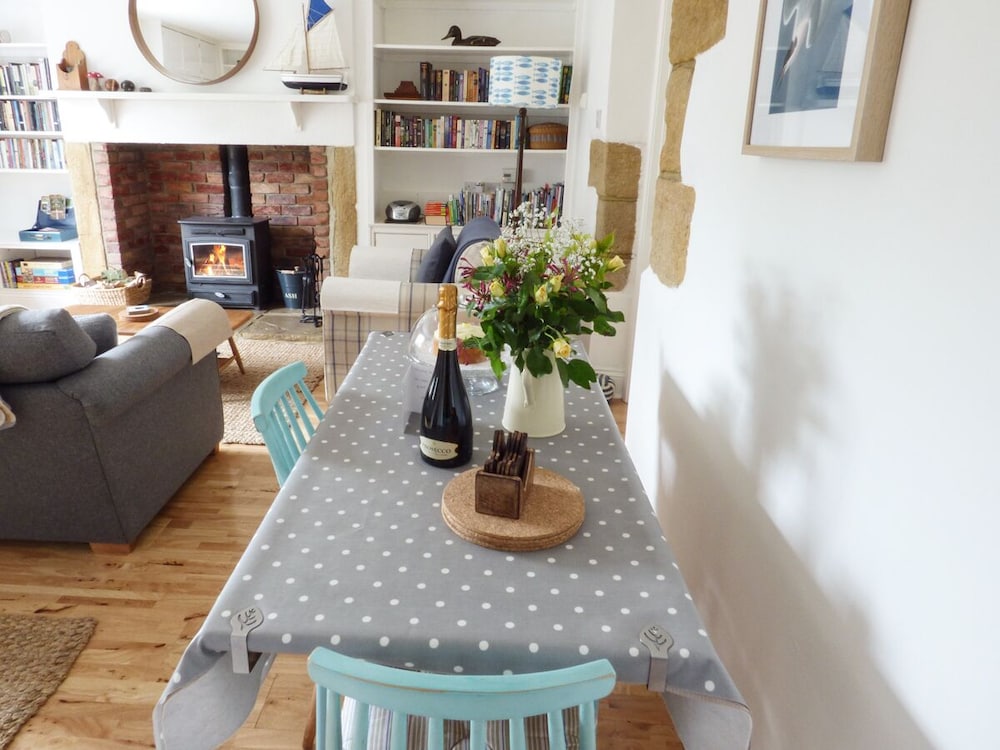 Corner Cottage