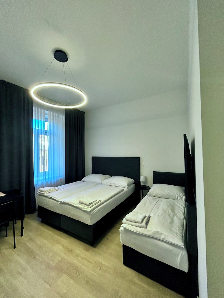 Figaro Suites