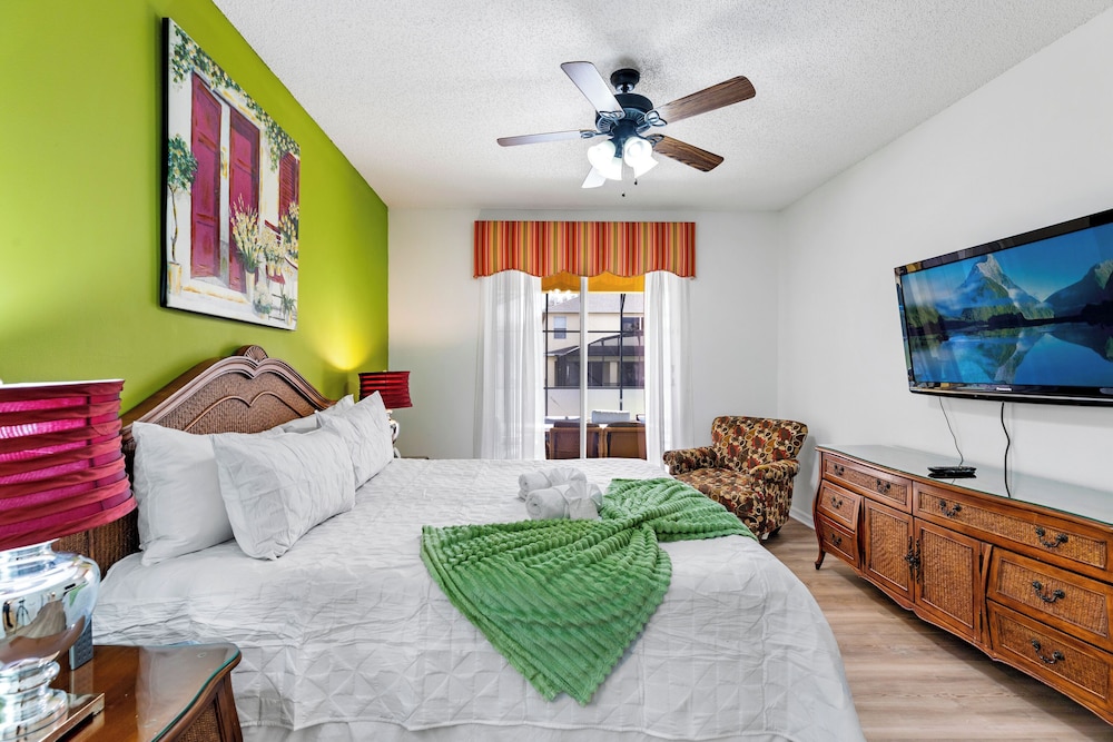 Relax & Unwind – Stunning Home W/ Private Pool!