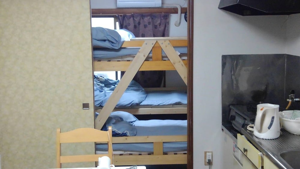 Otsuka Station Apartment Hotel
