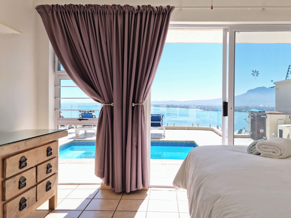 Harbour Views view 5
