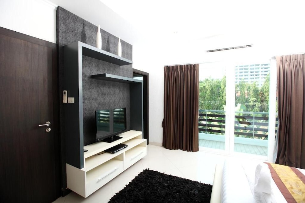 Wongamat Pool Villas By Pattaya Sunny Rentals