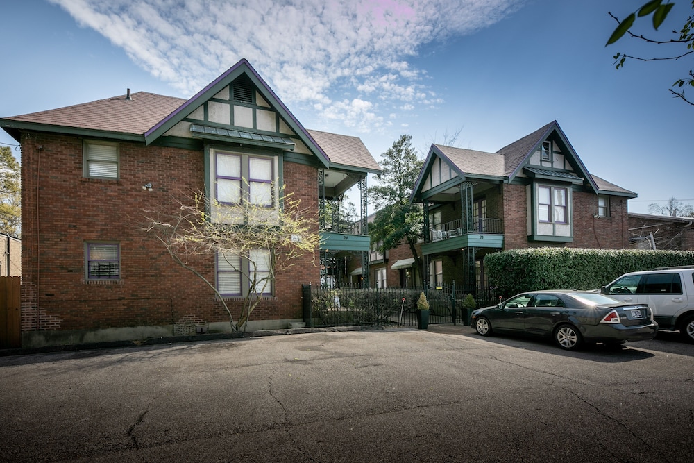 Memphis Belvedere Suites