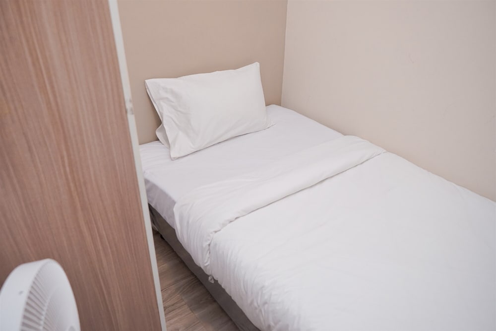 Good Place and Homey 2BR at Apartment Serpong Greenview