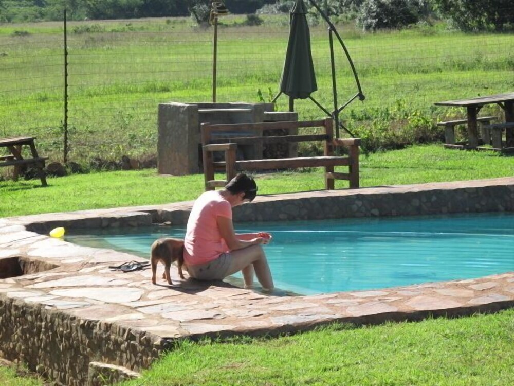 Caracal Lodge