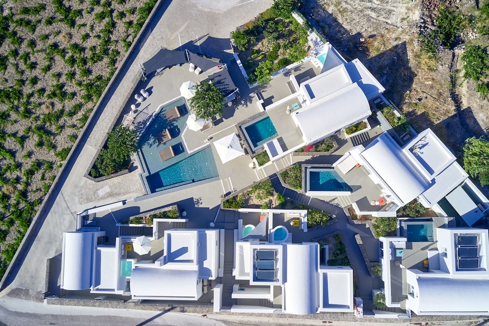 Nova Luxury Suites