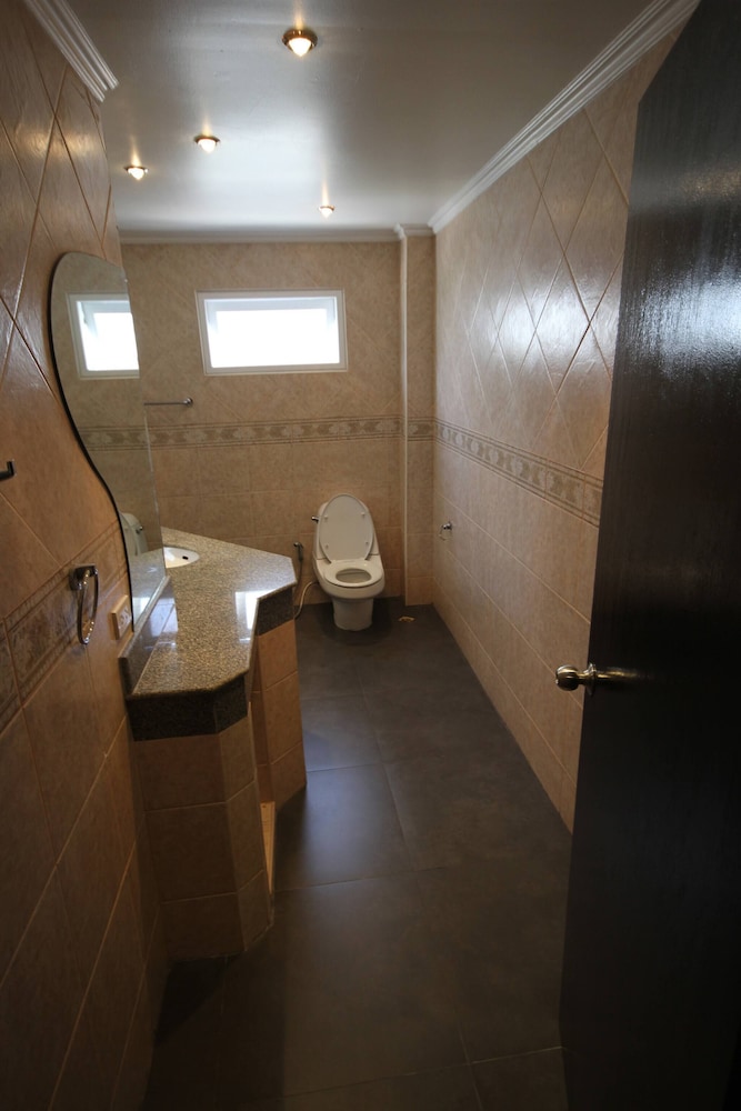 115sqm Studio Type Jacucci - Apartment 301