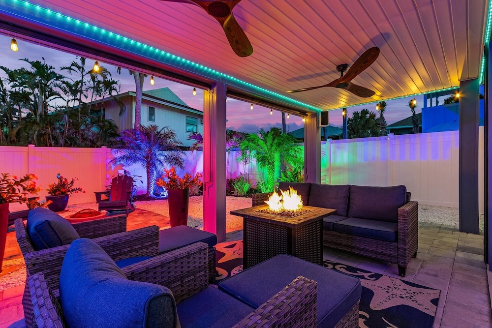 130 Tiki Tides: 2br W/ Outdoor Tiki Bar! 2 Bedroom Home