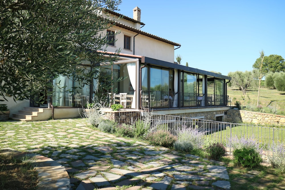 Le Buche Wine Resort & Spa