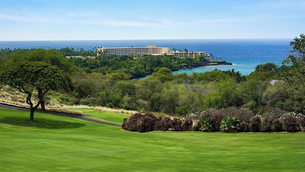 Great Ocean and Golf Course Views - No Stairs - Vrkcv
