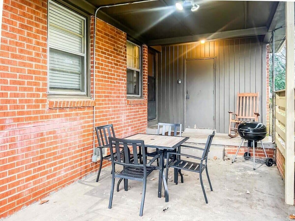 Boswell Bungalow 2