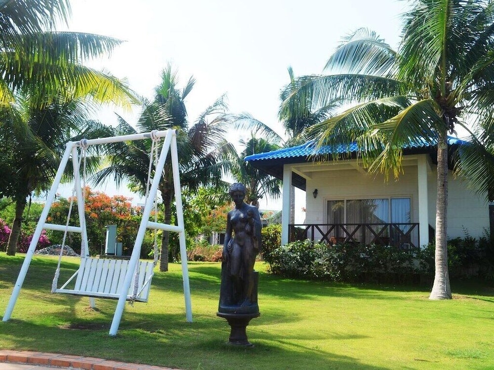 Melon Resort Mũi Né