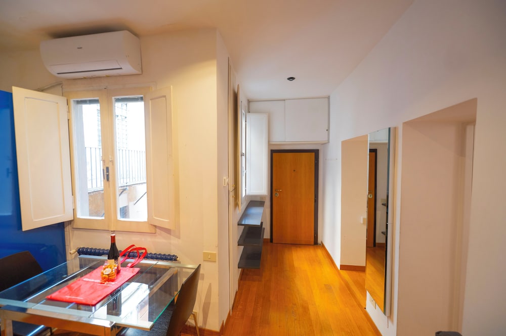 Cozy 2BR Apartment near Piazza Navona