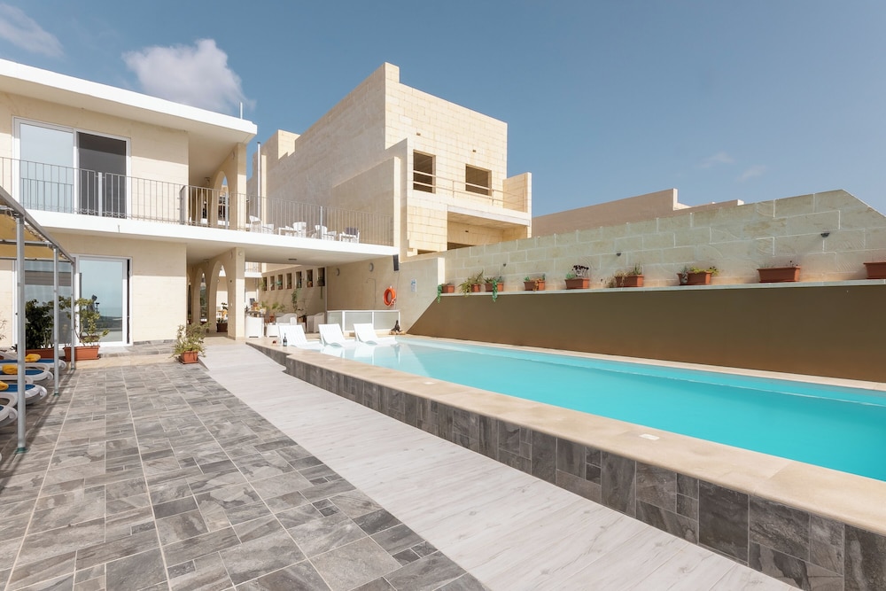 Ta'battista B&B & Pool - Il-maltija