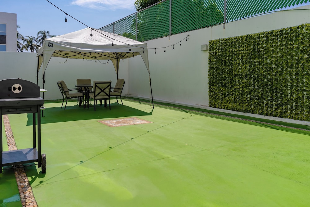 Family Villa Pool 4 BR Acapulco