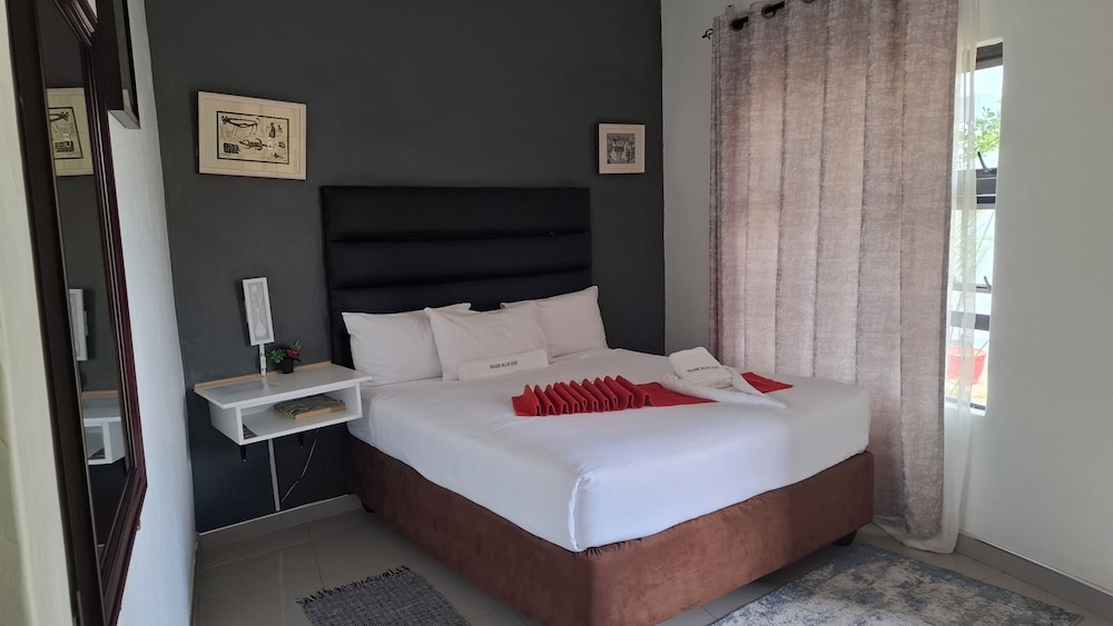 Shalakwe Hills-Inn Guesthouse