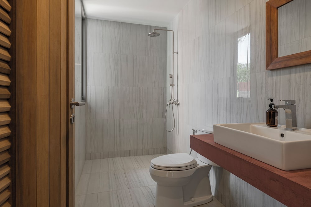 Anda Lanta Residence & Rentals - Adult only
