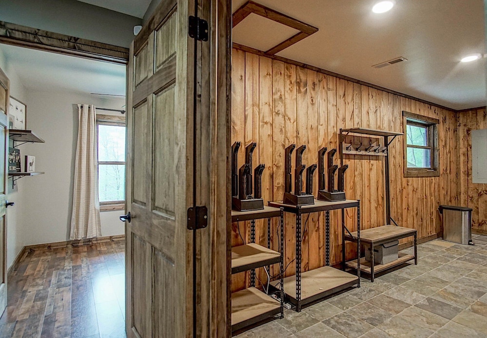 5 Br: Cupp Runneth Over - Luxurious Retreat Nestled 9.7 Miles From Snowshoe