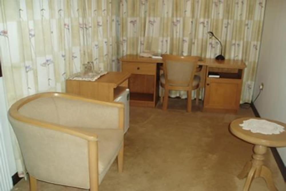 Photo 12