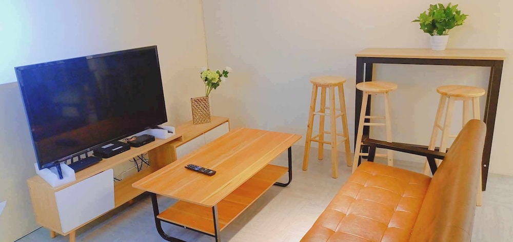 Yourcity Warm Nest - Taipei 101 and Big Dome Large Space & Sleeps 8 people