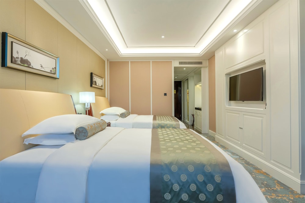 Yun-Zen Jinling World Trade Plaza Hotel