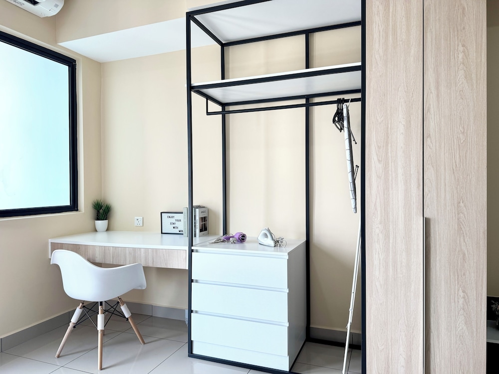 Alinea Suites