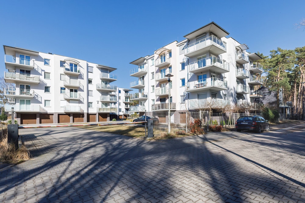 Leśne Tarasy 45A by Renters Prestige view 4