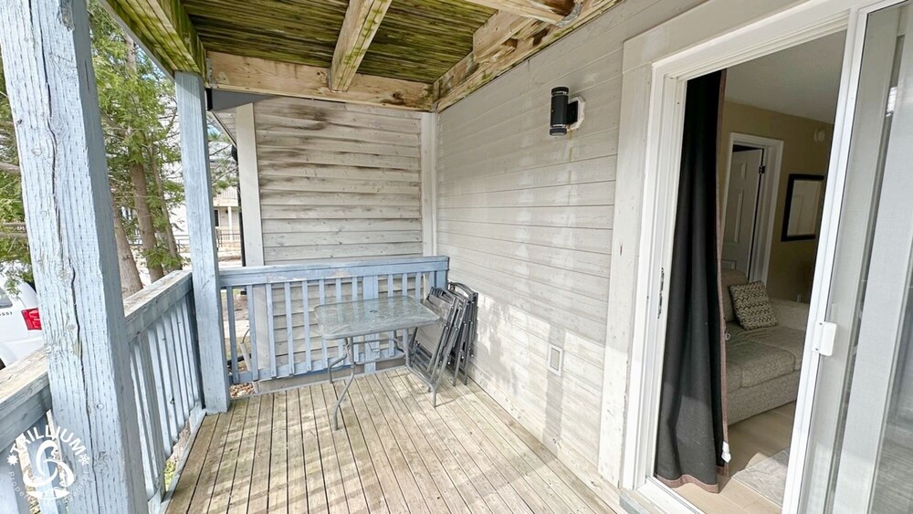 Blue Mtn 1 Bedroom with Mountain View
