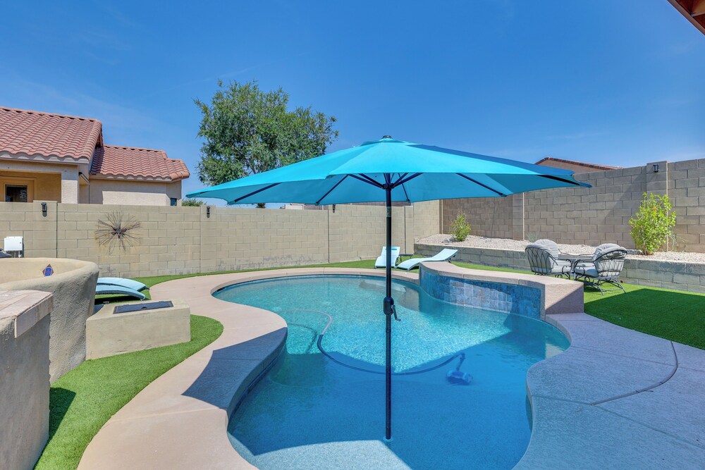 Mtn-view Getaway w/ Outdoor Oasis in Gold Canyon