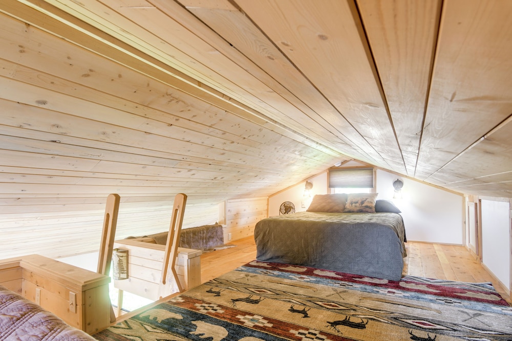 Fish, Hike & Ski: Ririe Retreat w/ Kayaks!