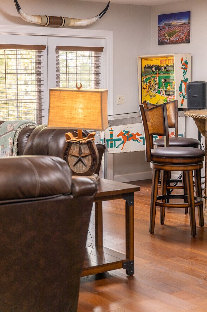 The Retreat at Paradise Hills