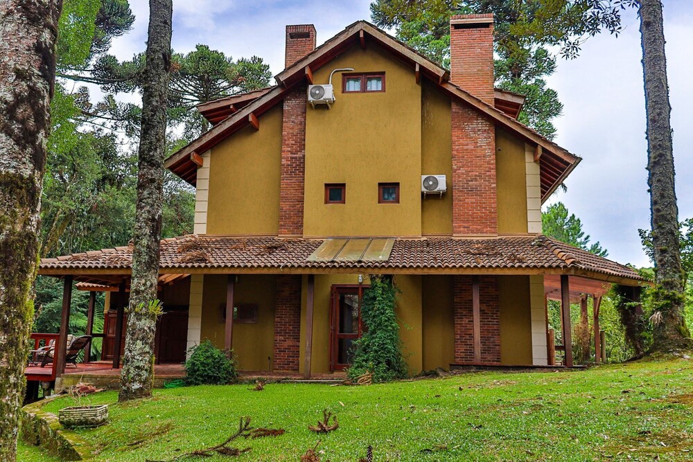 Locar-in Gramado Tríplex Laje de Pedra