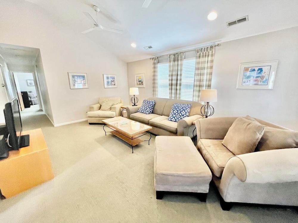 Munson Street 312