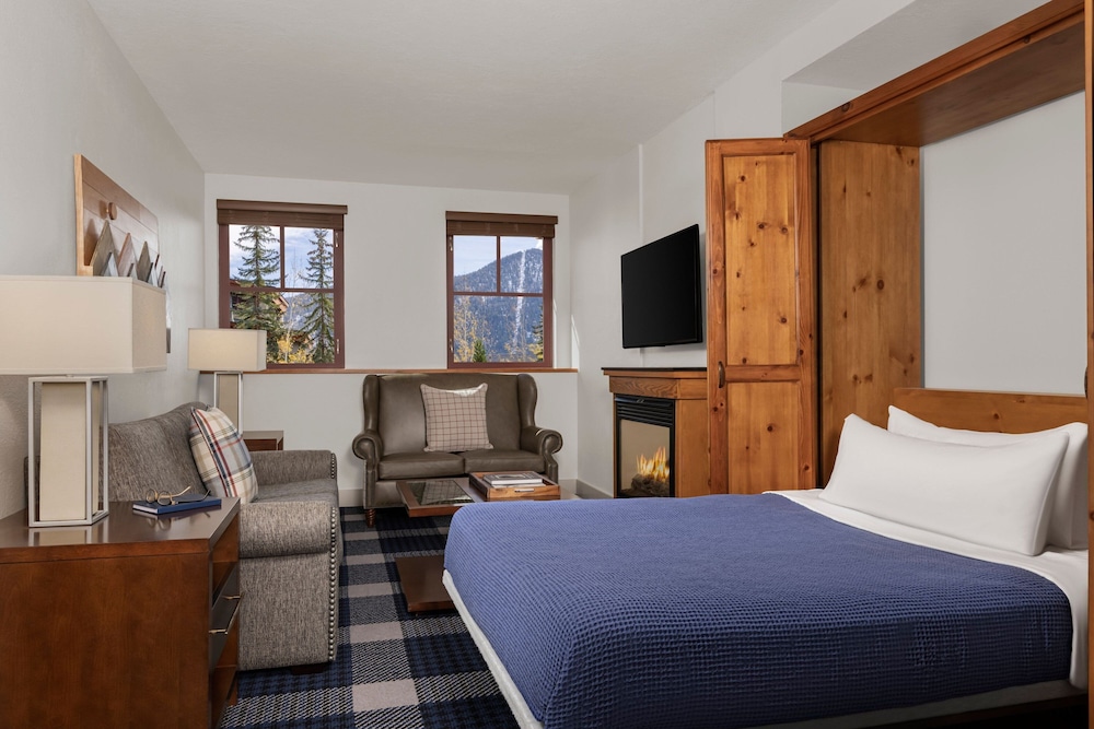 Lake Tahoe Vacations - Marriott Grand Residence Club, Lake Tahoe - 1 to 3 bedrooms Pent - Property Image 35