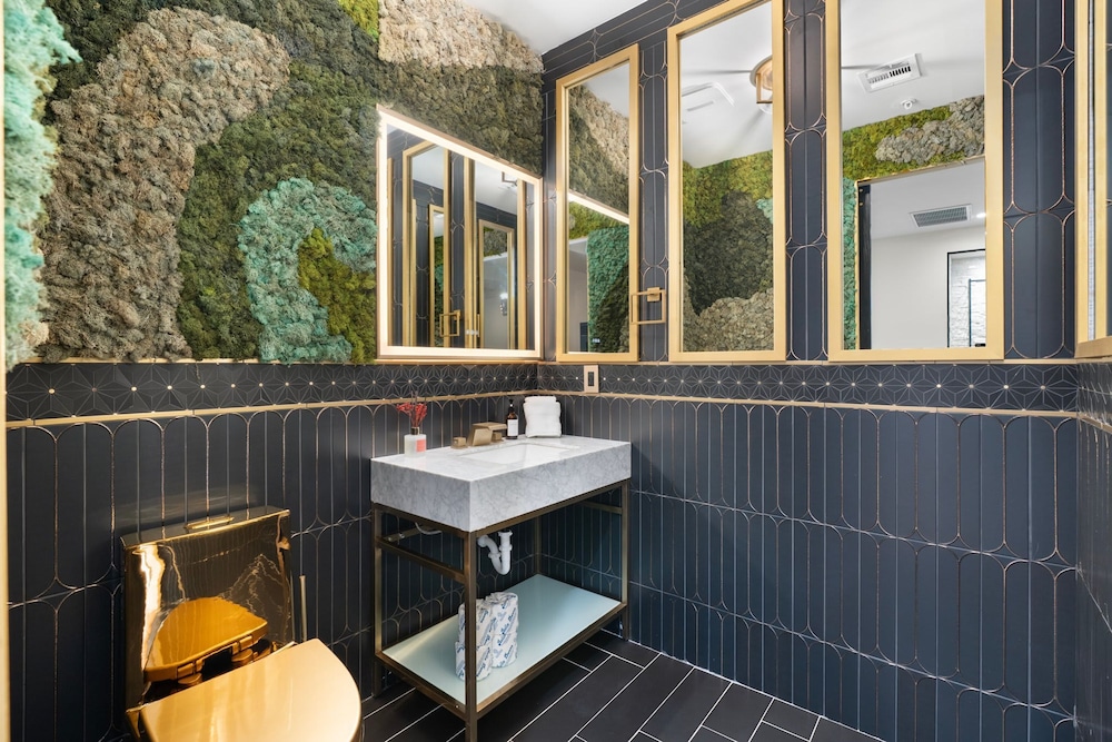 NEW The Casa Privada Experience